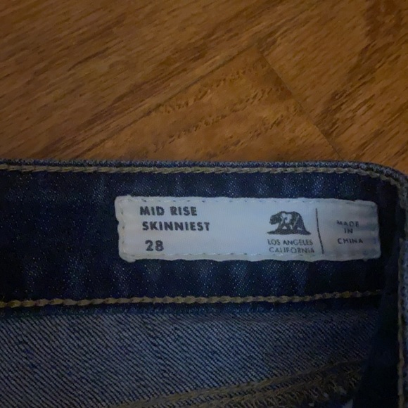 Bullhead Skinny Jeans - Picture 5 of 6